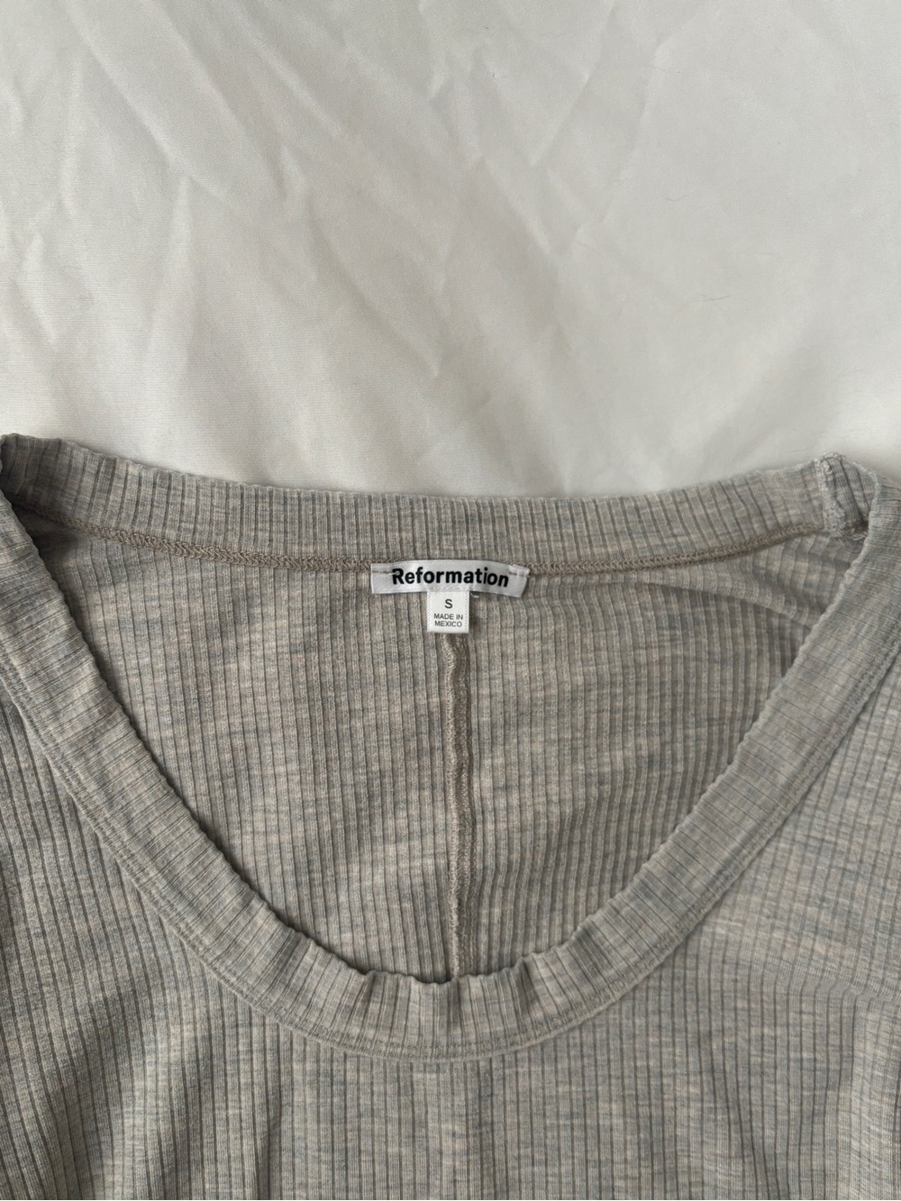 Reformation Top - Picture 2 of 3